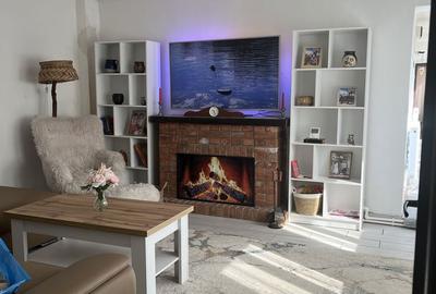 Casă cu 4 camere în Central - 1