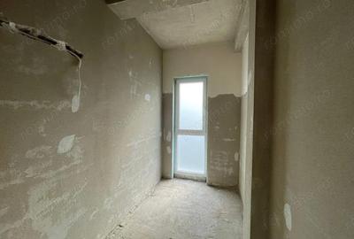 Apartament cu 2 camere decomandat în Ghiroda