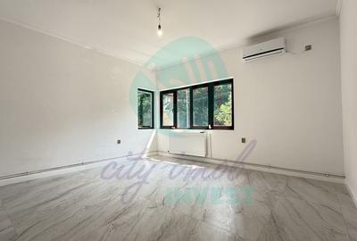 3 camere Tineretului - parter înalt, renovat, curte verde