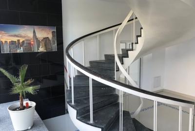 Birou, de 100 mp, în Central - 8