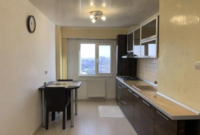 Apartament cu 2 camere decomandat în Republicii - 4