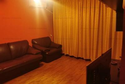 Apartament cu 3 camere decomandat în Școlilor - 1