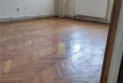 SPATIOS ULTRACENTRAL Ap 3 camere zona Tineretului, etaj 3