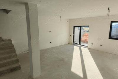 Vand casa Duplex in Via Carmina - 3