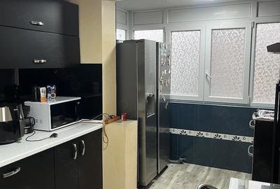 Apartament cu 3 camere decomandat în Marghiloman - 6