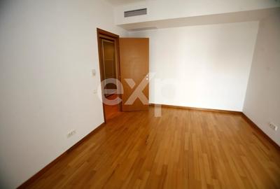 Apartament cu 4 camere decomandat, mobilat în Capitale - 16