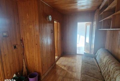 Apartament cu 2 camere decomandat în Central - 1
