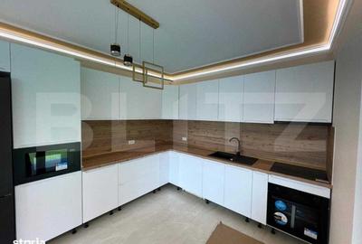 Casă cu 4 camere cu Teren 400 Mp în Central