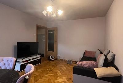 Apartament 3 camere de închiriat - 1