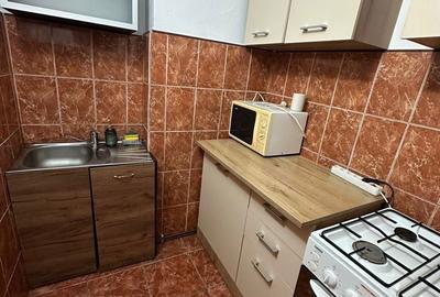 Garsonieră decomandată în Florești - 2