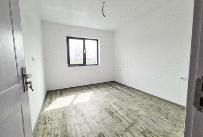 Casă cu 4 camere cu Teren 500 Mp în Drăganu - 5