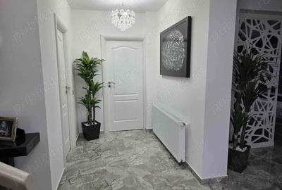 Casă cu Teren 500 Mp în Central - 6