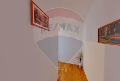 Casă individuală cu 3 camere cu Canalizare în Ultracentral - 11