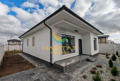 Casă individuală cu 4 camere cu Canalizare în Berceni