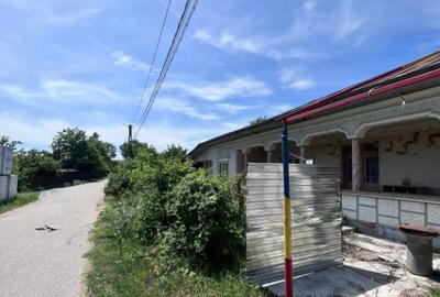 Casa si spatiu comercial in Singureni, Giurgiu - 5