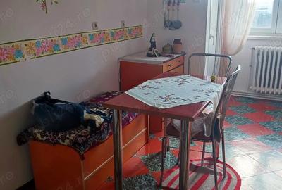 Apartament cu 2 camere decomandat în Central - 2