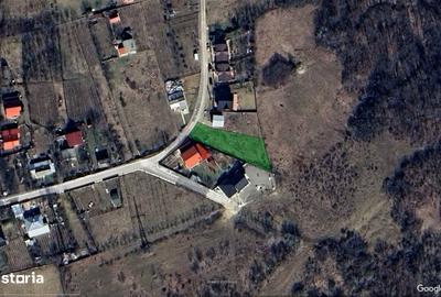 Teren de 870 mp, în Păun - 3