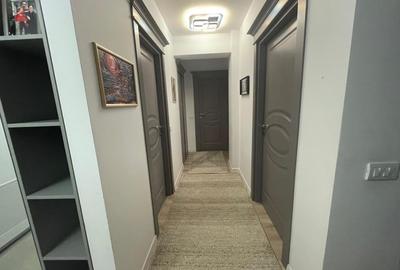 Apartament cu 3 camere decomandat, mobilat în Galata - 10