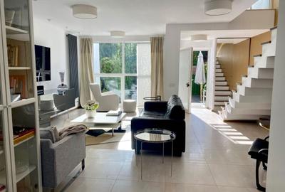 Casă cu 4 camere în Grădiște - 1