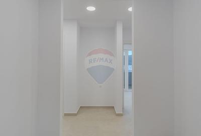 Apartament cu 9 camere decomandat în Astra - 32