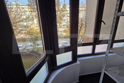 Apartament 3 camere, 84 mp utili, zona Micro 11 - 12