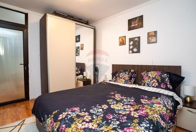 Apartament cu 4 camere decomandat în Popa Șapcă - 2