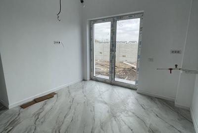 Casă cu 4 camere în Central - 6