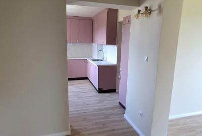 Apartament cu 3 camere decomandat în Cloșca