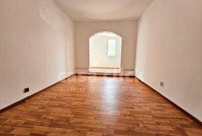 Apartament cu 4 camere decomandat în Micro 39 - 2