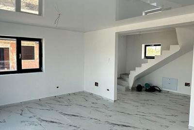 Casă cu 3 camere în Dumitrana - 6