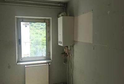 Apartament cu 3 camere decomandat în Central - 1