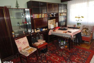 Apartament cu 3 camere decomandat în Aurel Vlaicu - 9