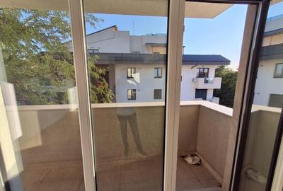 Aparatorii Patriei Metrou - 2 camere cu 3 balcoane - acte gata - 4