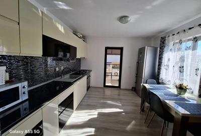Casă cu 3 camere în Letea Veche - 4