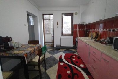 TOMIS MALL APARTAMENT CU 3 CAMERE ST 77 MP PRET 155000 EURO - 12