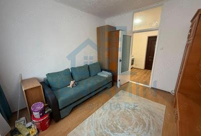 Garsonieră semidecomandată în Tractorul - 4