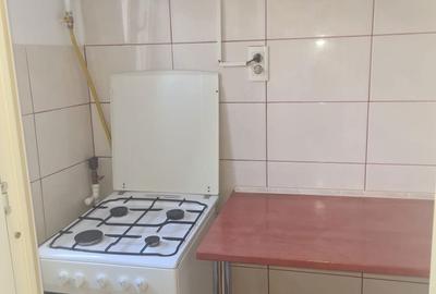 Garsonieră în CET - 4