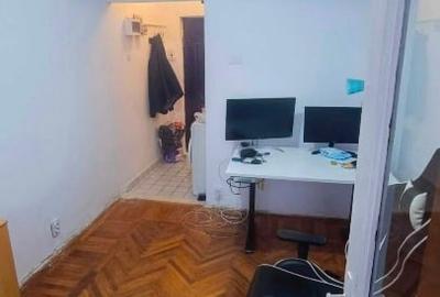 Garsonieră în Casa de Cultură - 4