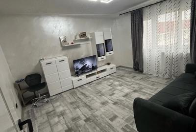 Apartament cu 2 camere decomandat în Central - 1