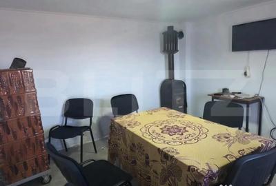 Casă cu 2 camere cu Teren 2500 Mp în Central - 2