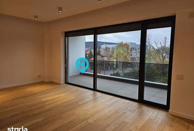 Apartament cu 7 camere în Central - 3