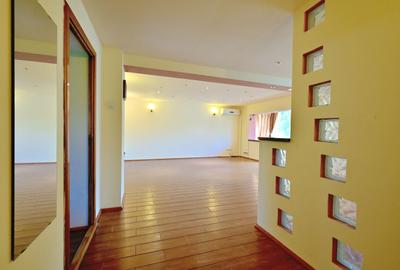 Apartament cu 4 camere decomandat în Central - 14