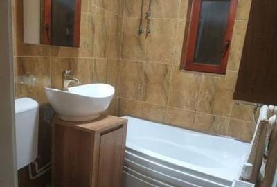 Apartament cu 2 camere decomandat în Aviației