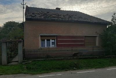 Casă cu 2 camere în Mișca - 5