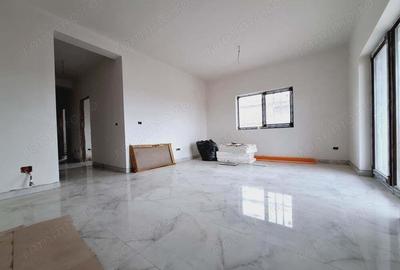 Aproape de benzinaria ESO. Casa cu 5 camere. Cu dormitor la parter. - 6