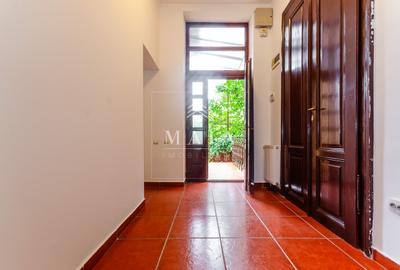 Spatiu 4 camere, 120 mp, curte proprie cu acces auto, zona centrala - 3