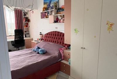 Apartament cu 3 camere, mobilat în George Enescu