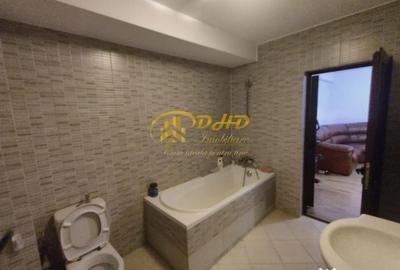 Apartament cu 2 camere decomandat în Arcu - 1
