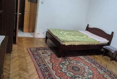 Garsonieră decomandată în Titan - 3