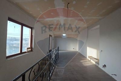 Casa P+M de vanzare - zona Izvoare, Ideala pentru business/locuit - 20